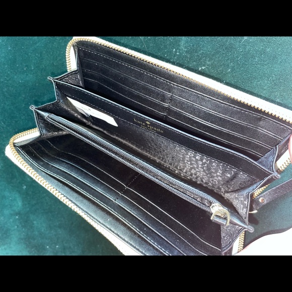 Kate Spade Wallet - Picture 4 of 6
